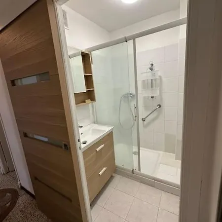 Apartment Ravissant T2 En Entree De Climatisation Et Parking Gratuit